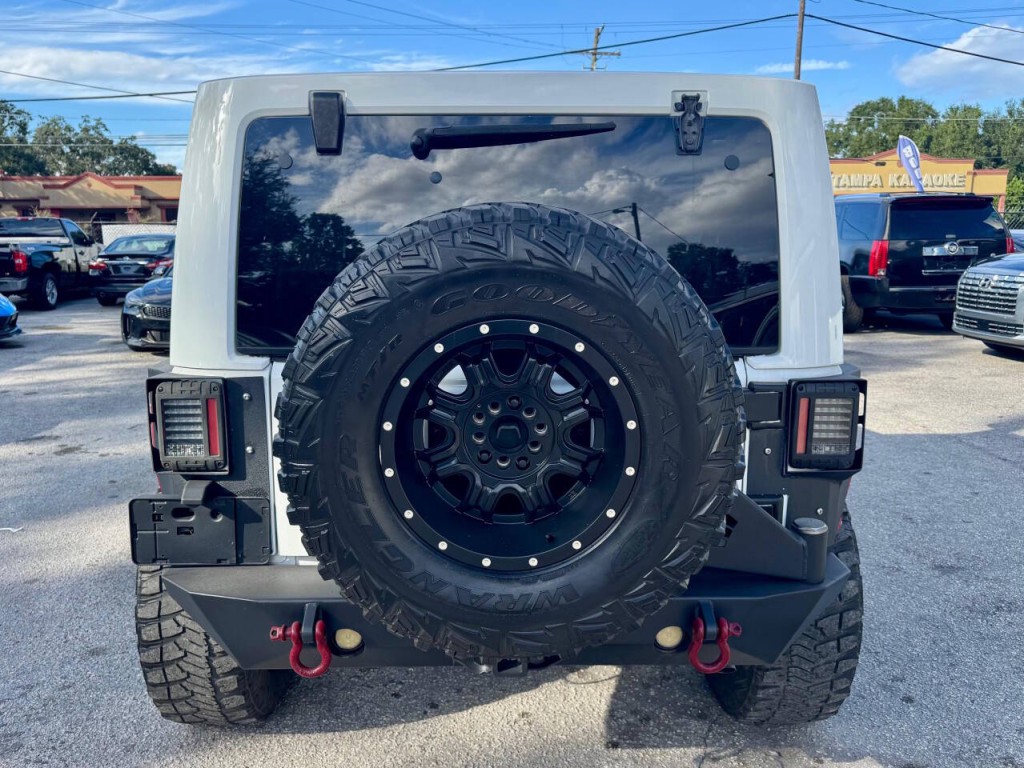 2016 Jeep Wrangler Unlimited Image 9