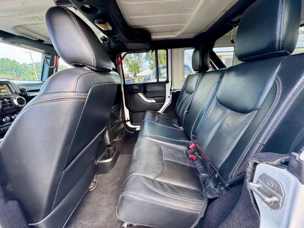 2016 Jeep Wrangler Unlimited Image 13