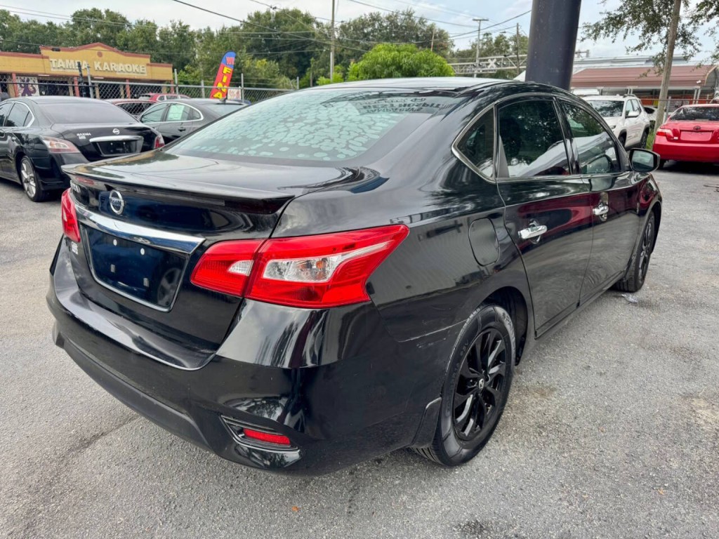 2018 Nissan Sentra Image 4