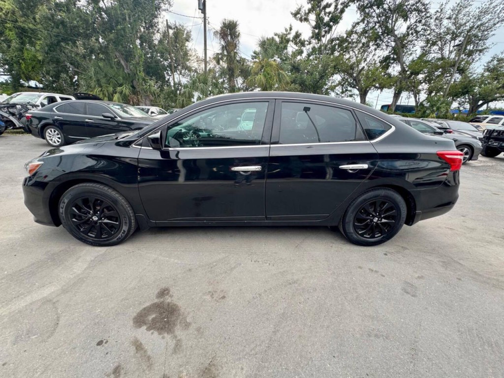 2018 Nissan Sentra Image 6