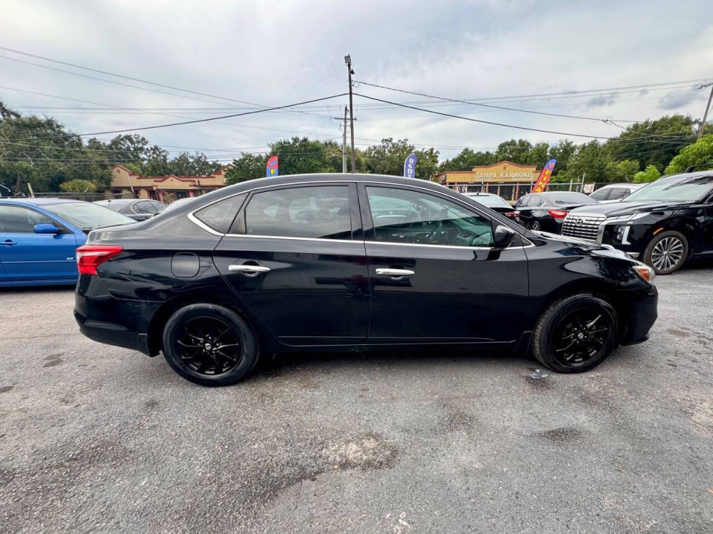 2018 Nissan Sentra Image 7