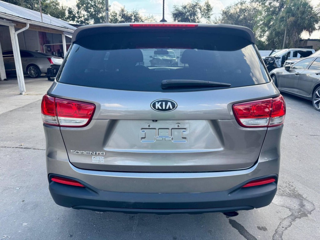 2018 Kia Sorento Image 24