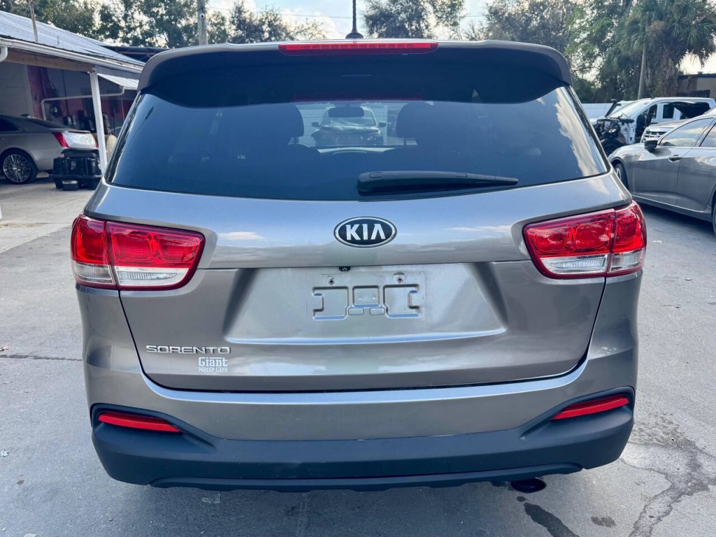 2018 Kia Sorento Image 32