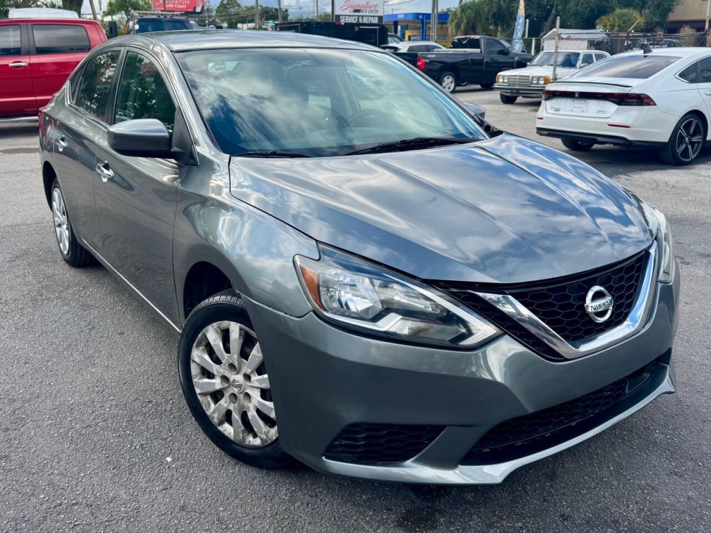 2018 Nissan Sentra Image 3