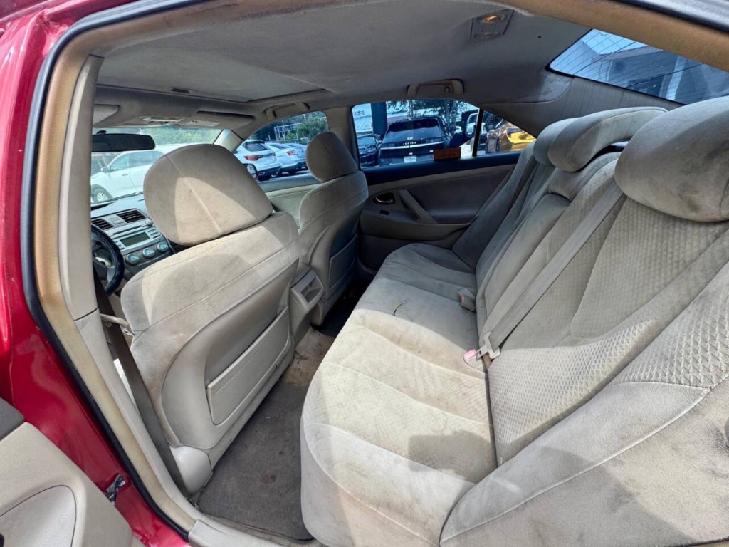 2007 Toyota Camry Image 18