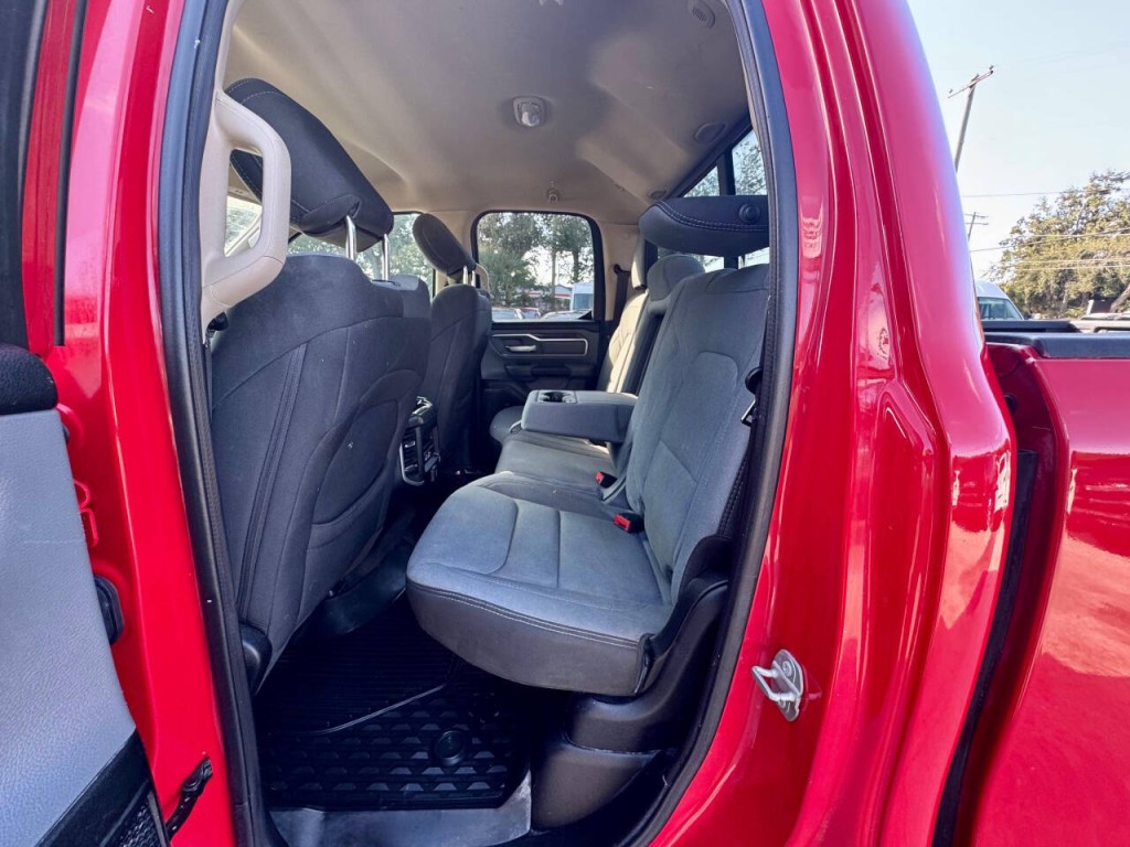 2020 RAM 1500 Image 16