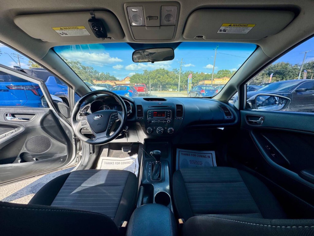2015 Kia Forte Image 21