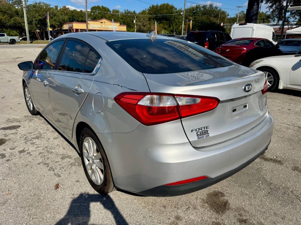 2015 Kia Forte Image 30