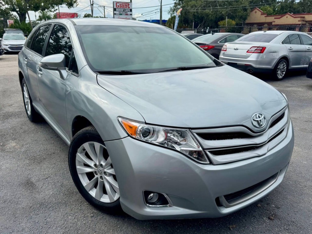 2015 Toyota Venza Image 3
