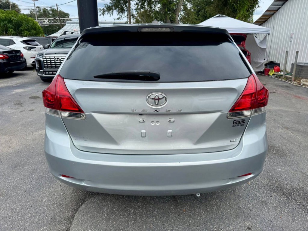2015 Toyota Venza Image 9