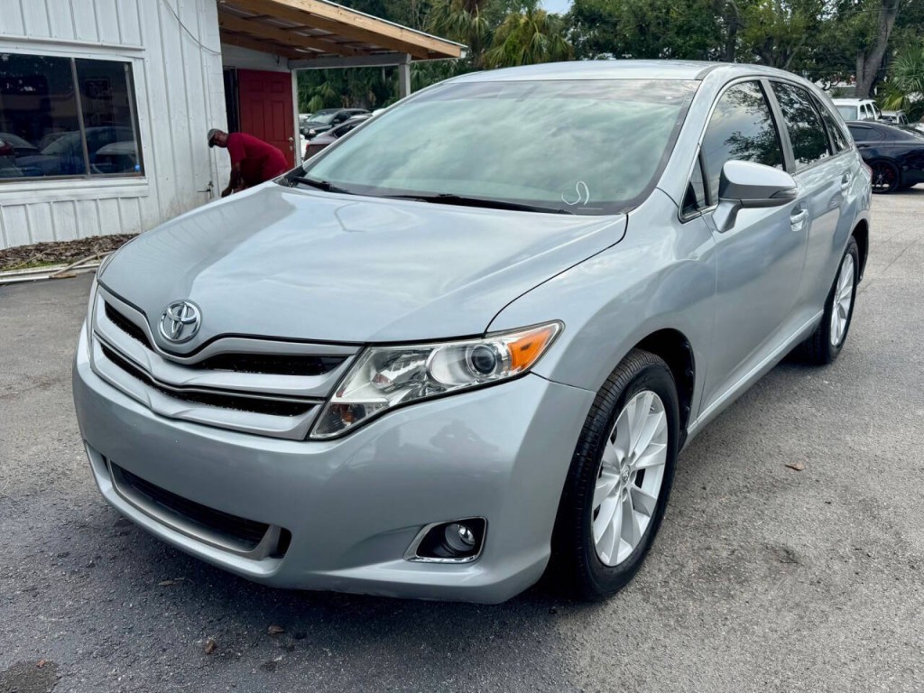 2015 Toyota Venza Image 11