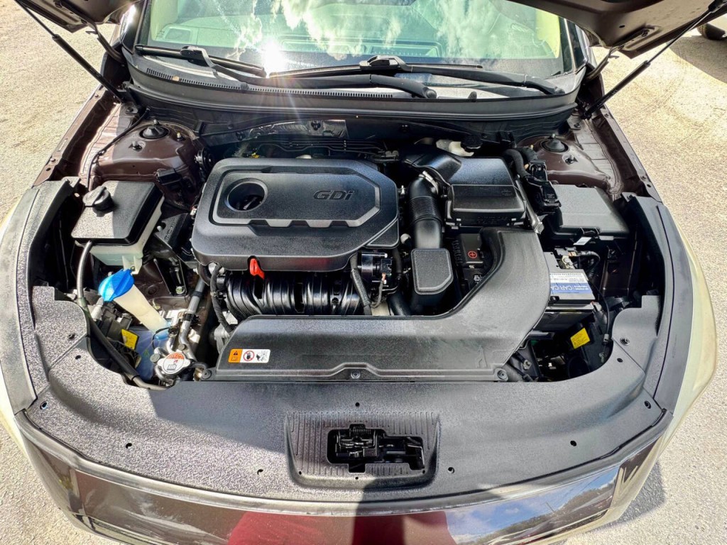 2016 Hyundai Sonata Image 17