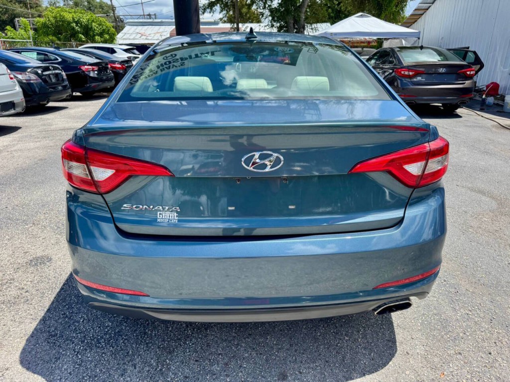 2016 Hyundai Sonata Image 9