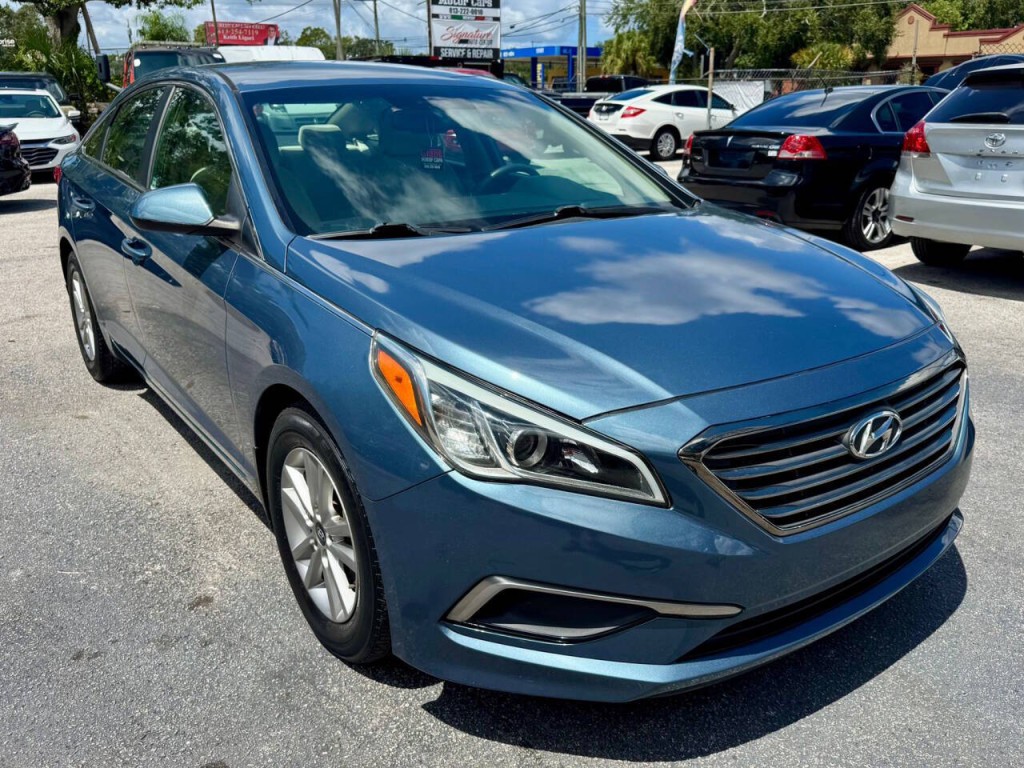 2016 Hyundai Sonata Image 10