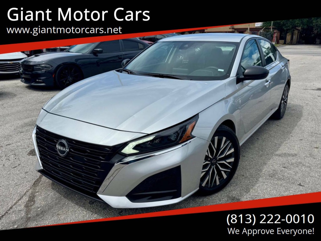 2024 Nissan Altima Image 1
