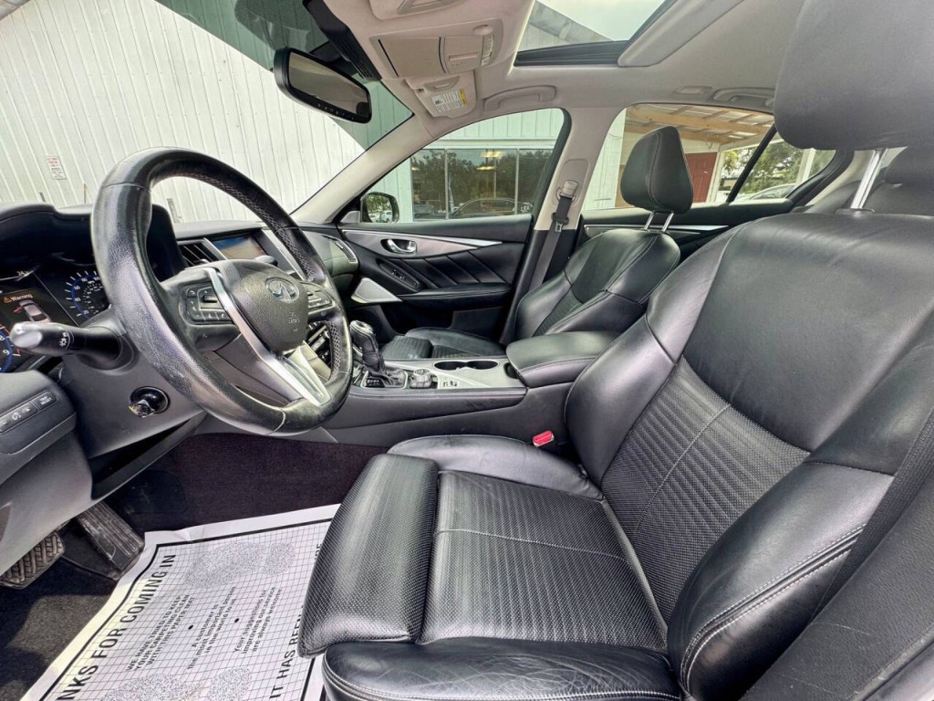 2018 INFINITI Q50 Image 14