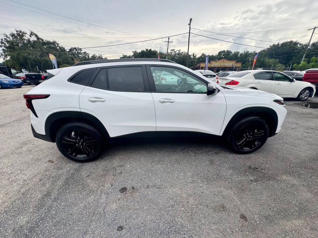 2025 Chevrolet Trax Image 7