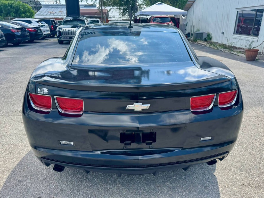 2011 Chevrolet Camaro Image 9