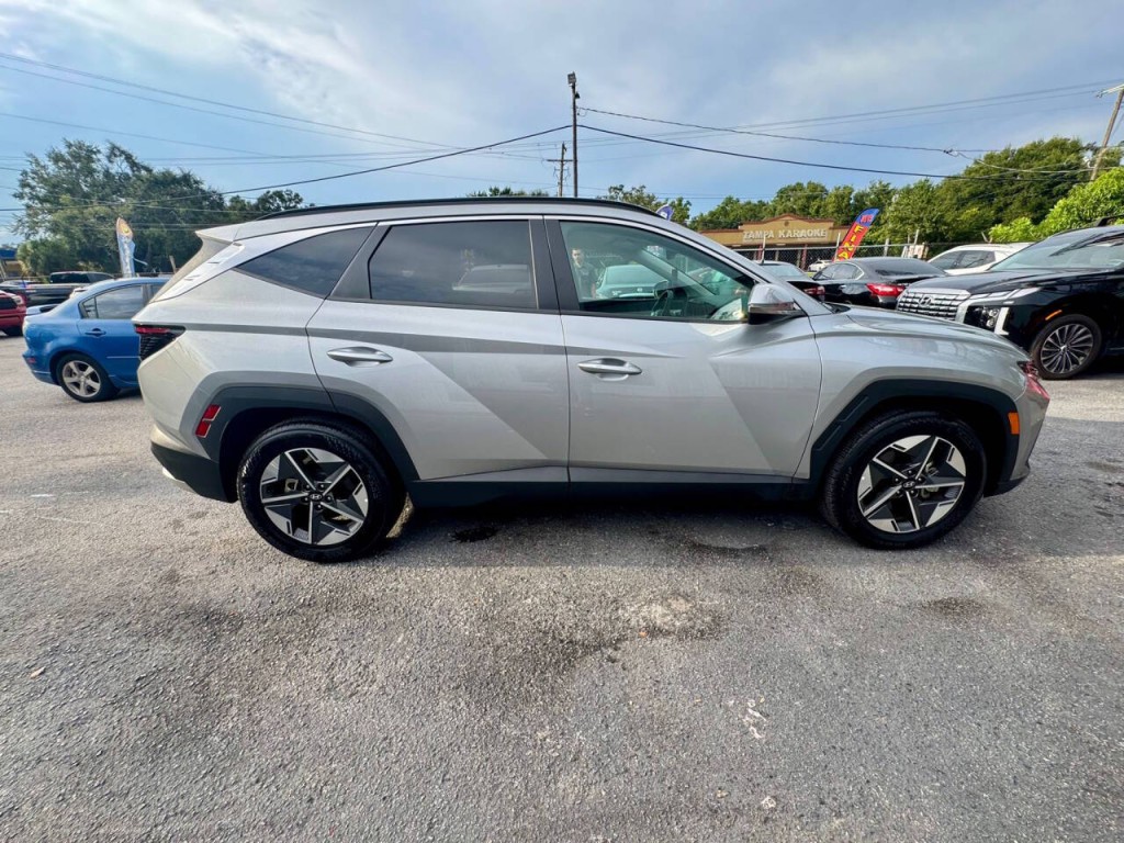 2025 Hyundai Tucson Image 8