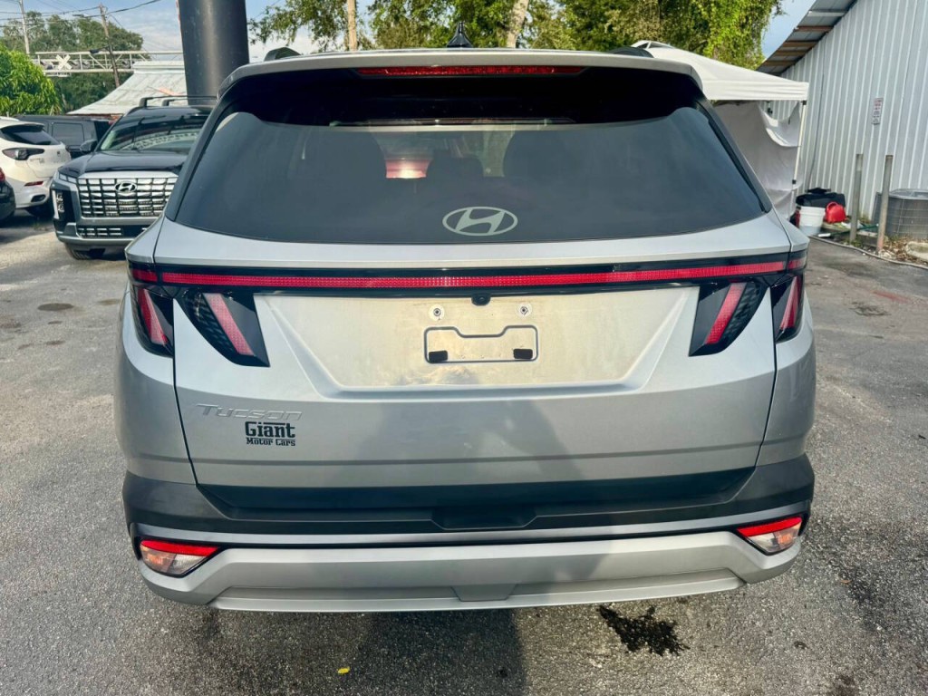 2025 Hyundai Tucson Image 9