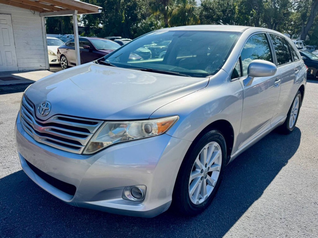 2010 Toyota Venza Image 11