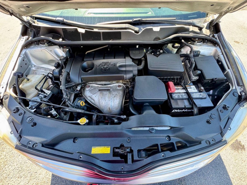 2010 Toyota Venza Image 12