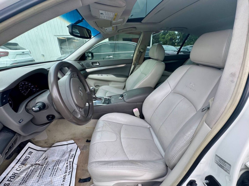 2013 INFINITI G37 Image 14