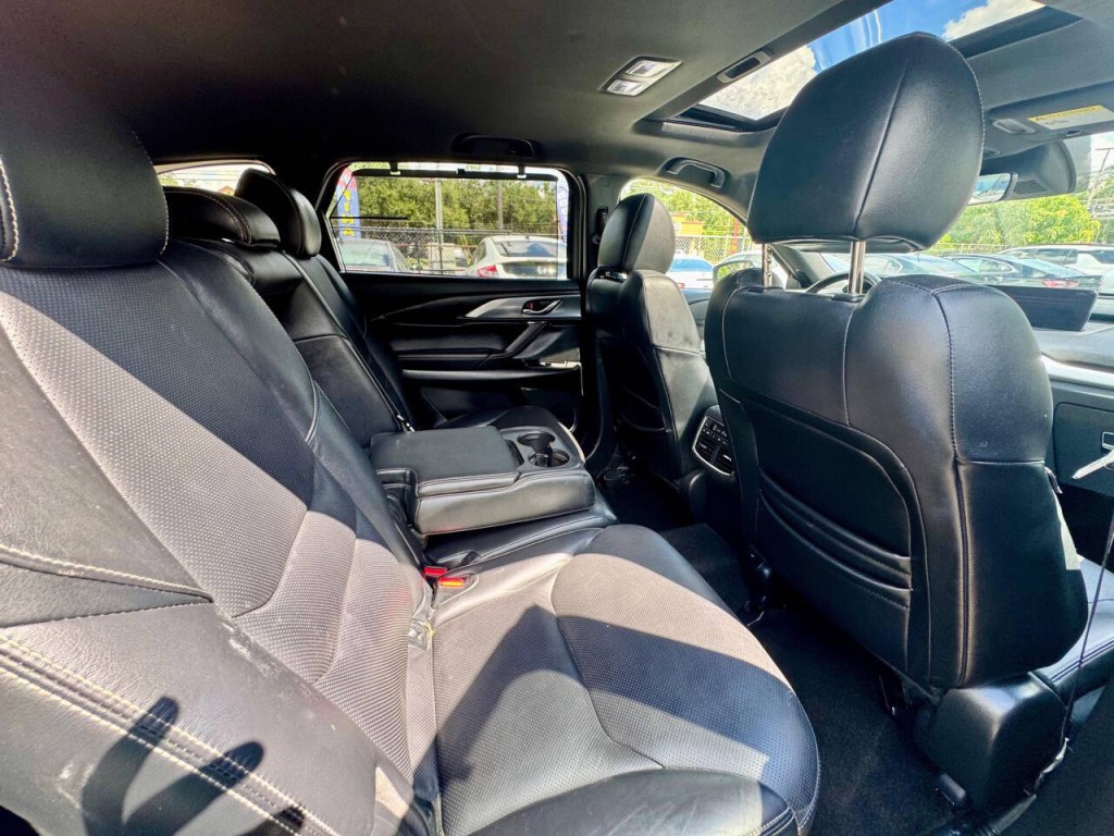 2023 Mazda CX-9 Image 17