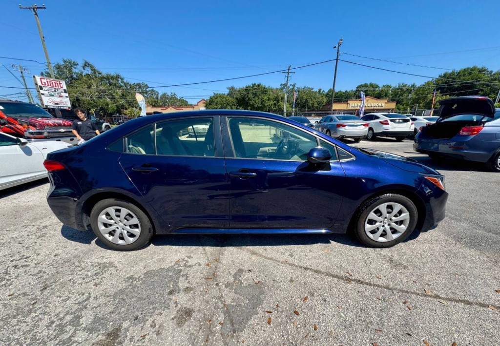 2023 Toyota Corolla Image 7
