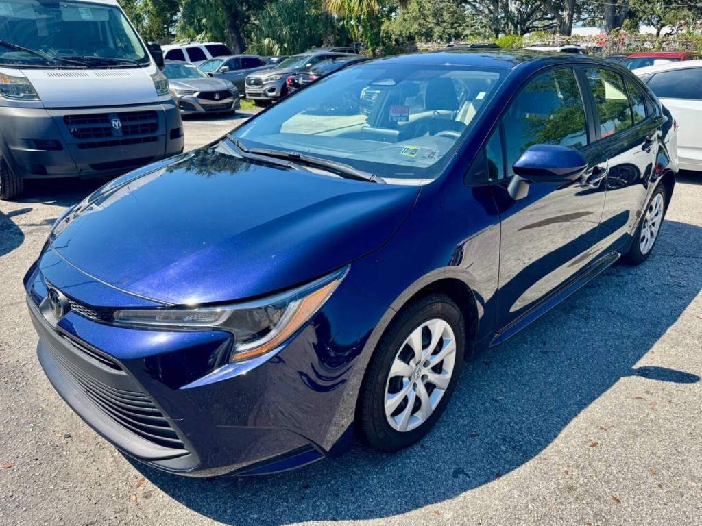 2023 Toyota Corolla Image 8