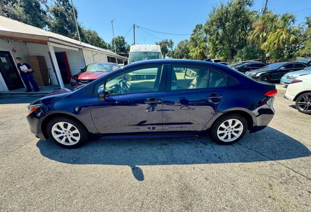 2023 Toyota Corolla Image 18