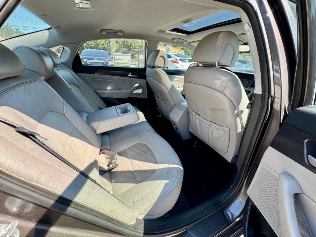 2017 Hyundai Sonata Image 16