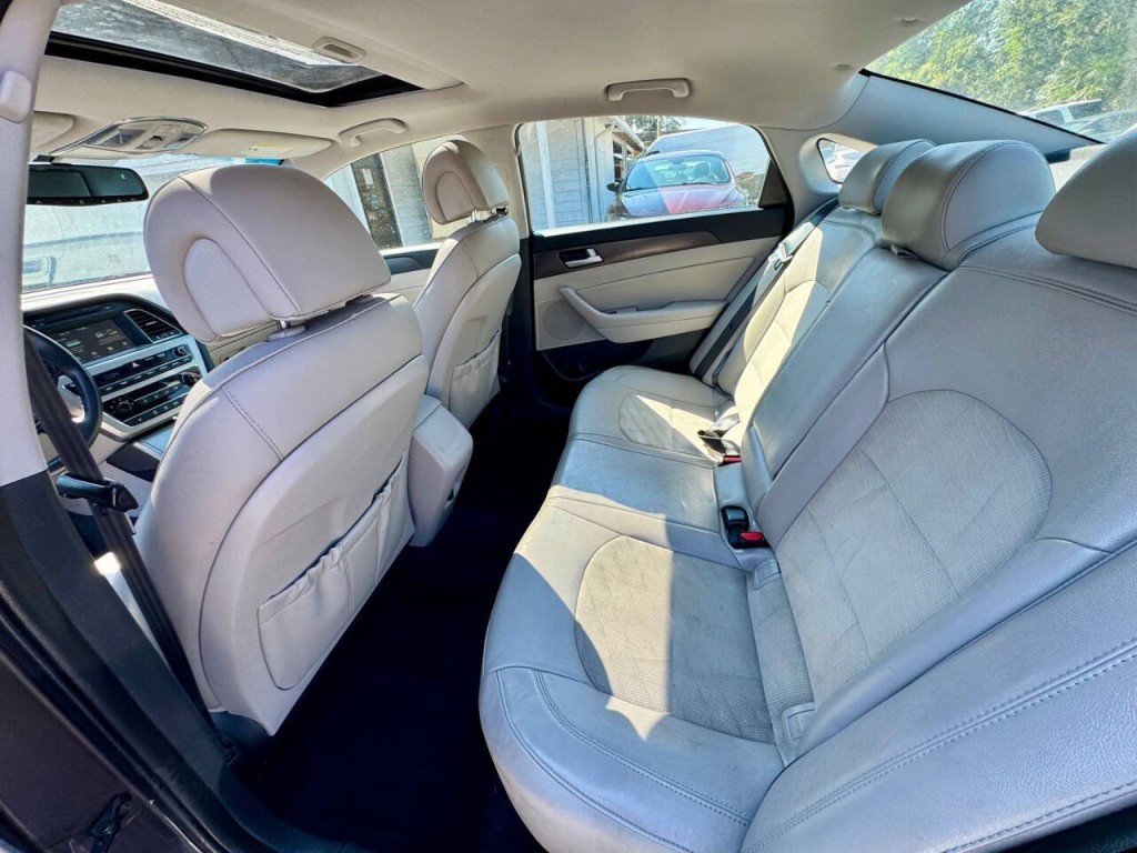 2017 Hyundai Sonata Image 17