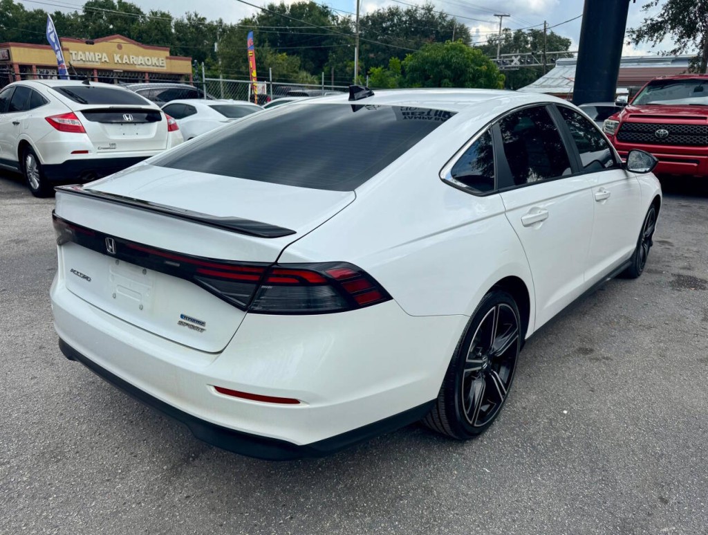 2023 Honda Accord Image 4