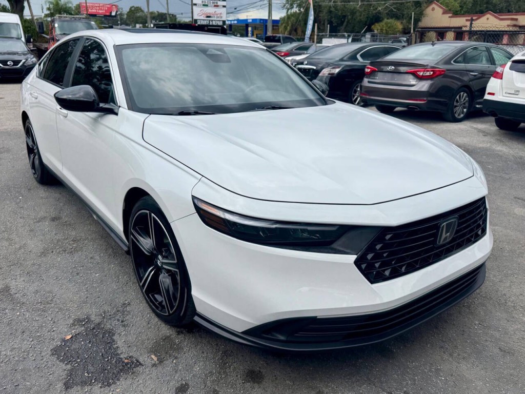 2023 Honda Accord Image 6