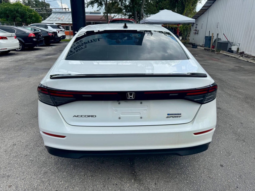 2023 Honda Accord Image 11