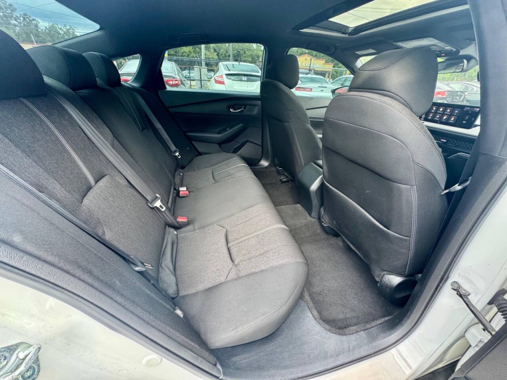 2023 Honda Accord Image 17