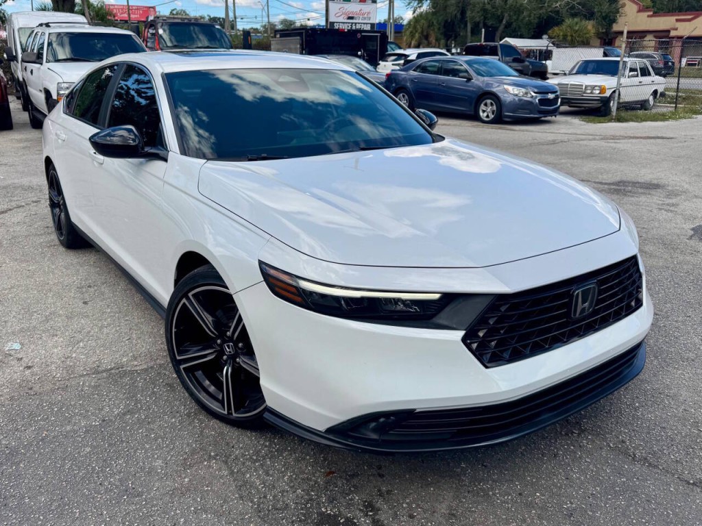 2024 Honda Accord Image 3