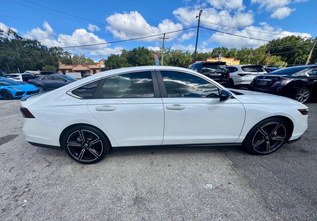 2024 Honda Accord Image 7