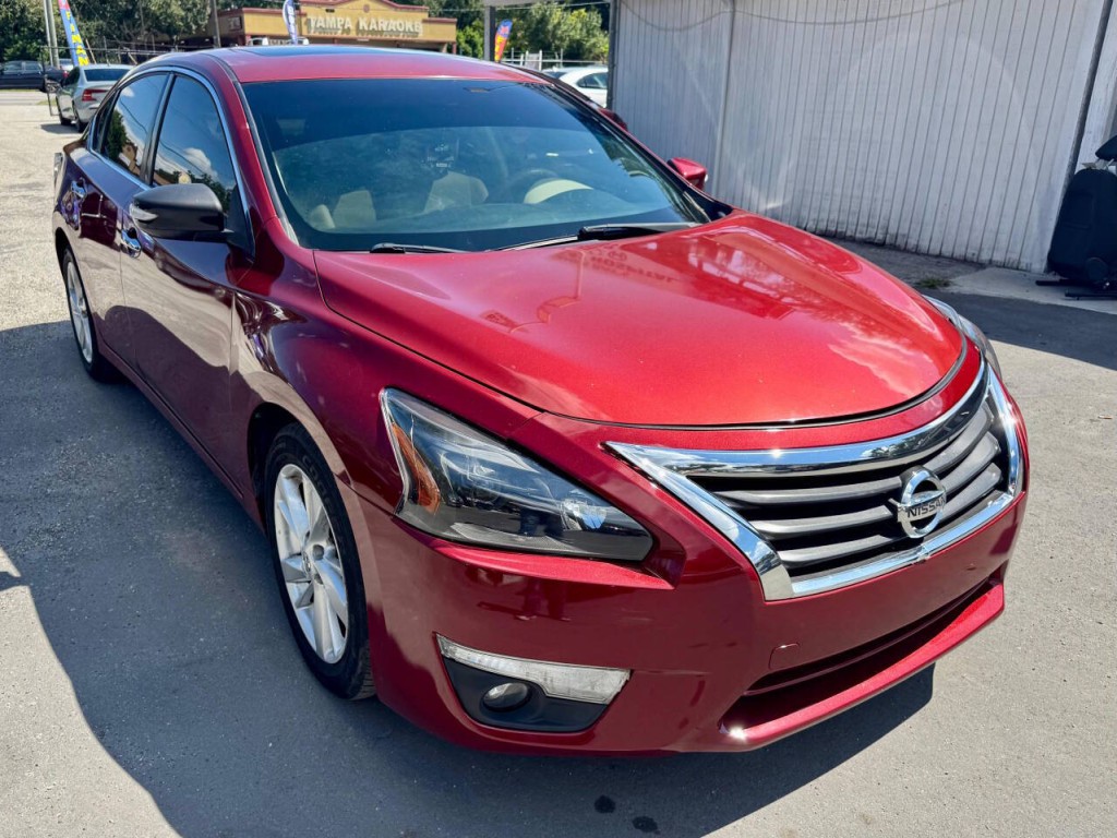 2014 Nissan Altima Image 9