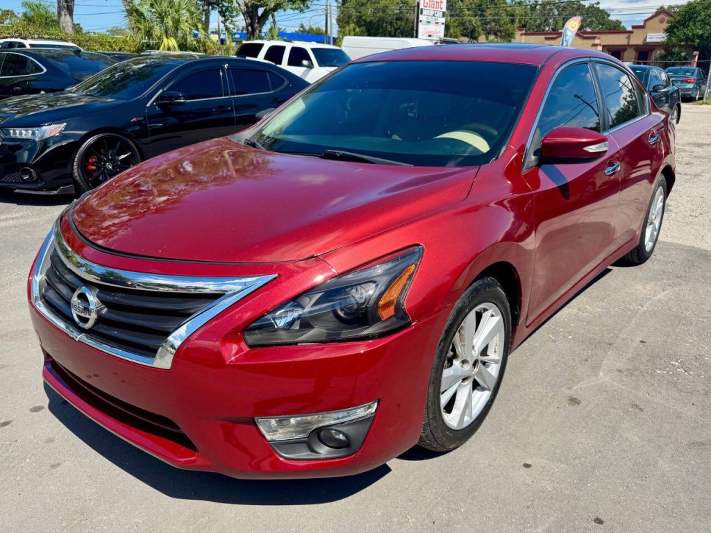 2014 Nissan Altima Image 10