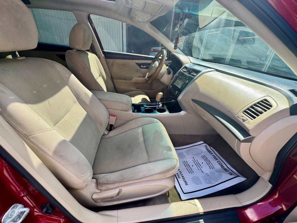 2014 Nissan Altima Image 12