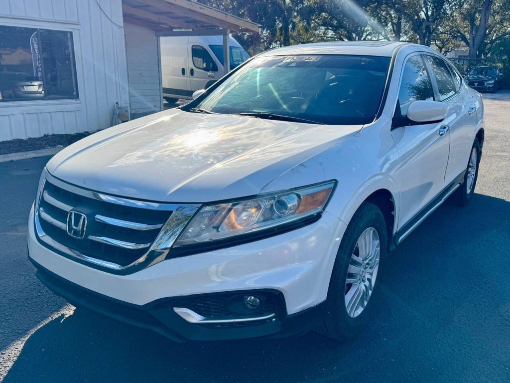 2013 Honda Crosstour Image 6