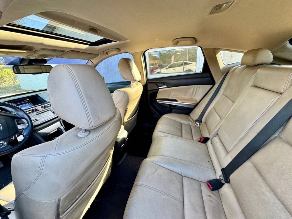 2013 Honda Crosstour Image 12