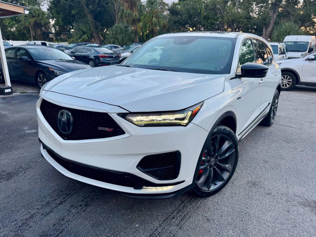 2022 Acura MDX Image 2