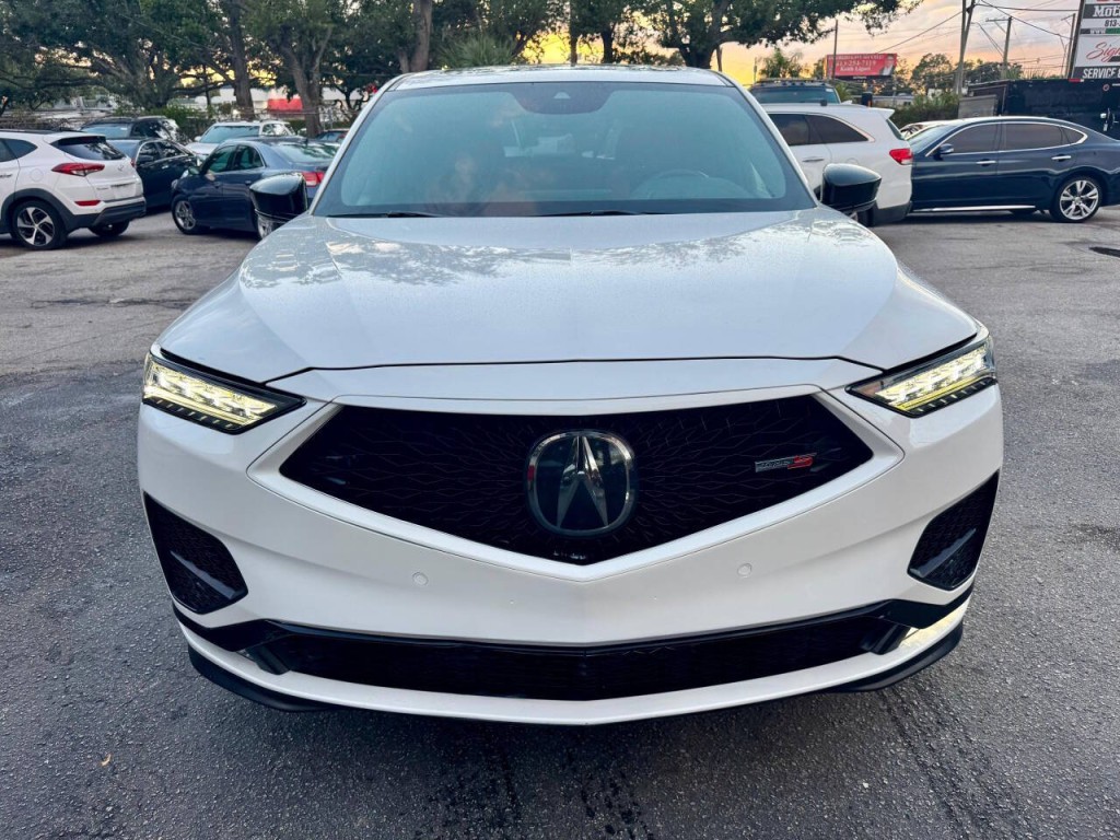 2022 Acura MDX Image 8