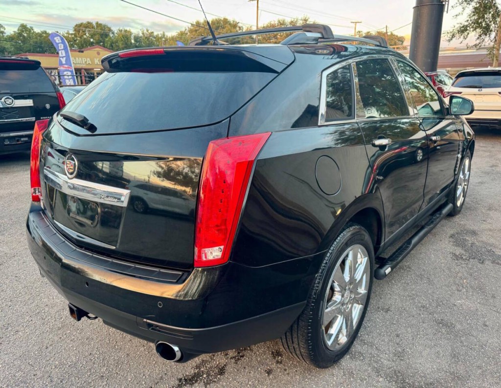 2010 Cadillac SRX Image 5