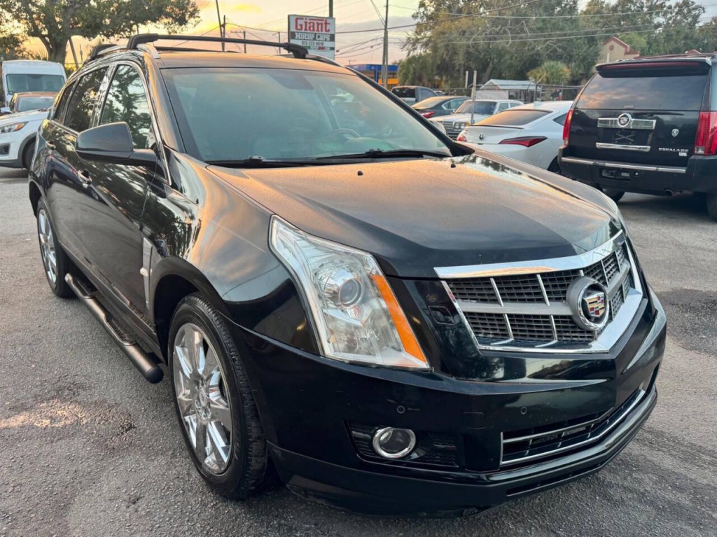 2010 Cadillac SRX Image 10