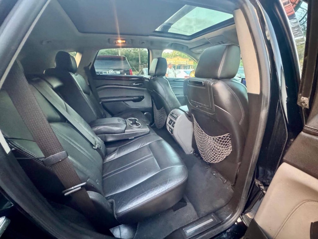 2010 Cadillac SRX Image 13