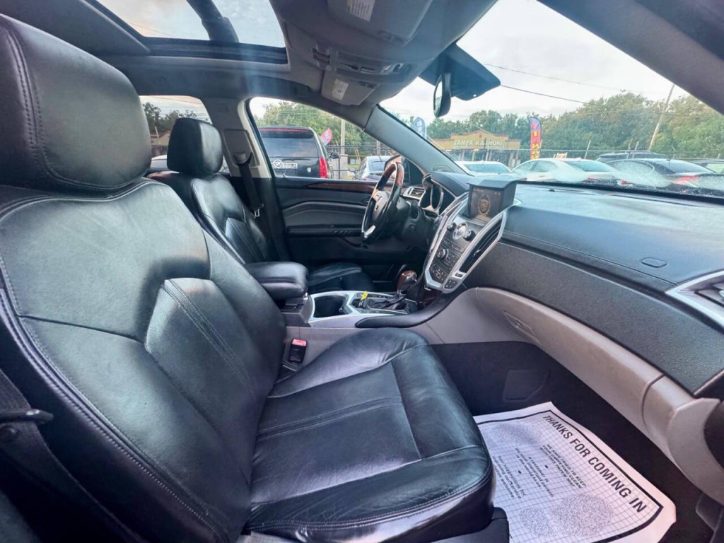 2010 Cadillac SRX Image 14